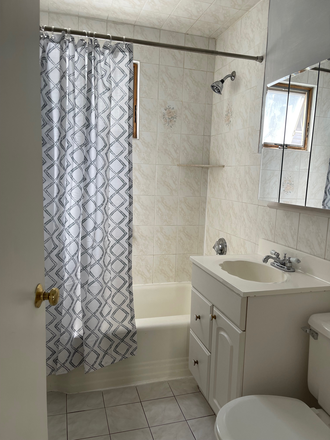 Bathroom - 38 George Street Medford Tufts University NO FEE Apartments