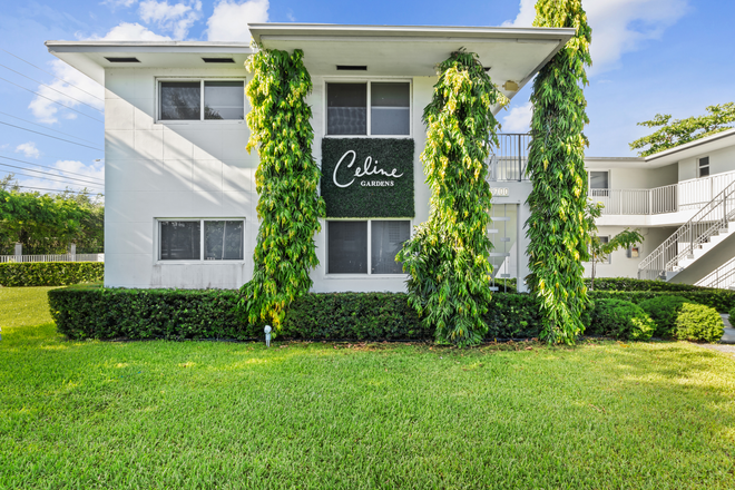 Outside - Walk to Campus. REMODELED Modern STUDIO at Celine Gardens (5 star property)