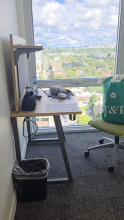 Desk and chair - 1 Furnished Bedroom in a Suite within 6-minute walk from Robarts Library