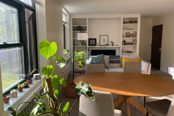 Living room and dining room - Botanic Gardens Apartments