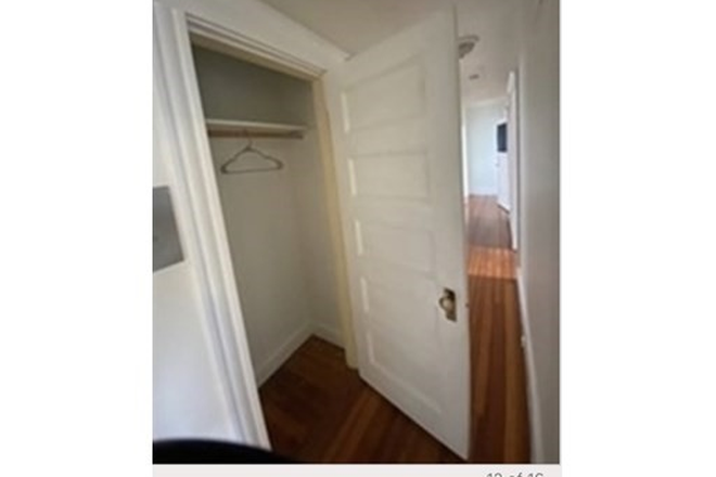 room one - 3 Bed 1 bath Apartments