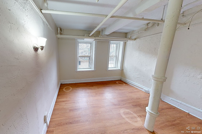 Visit [web address removed] - Fenway Park, large 2 bedroom split on basement level with renovated kitchen