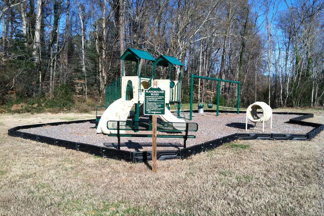 Playground - Lawson Enterprises, Inc.-Spring Road Apartments