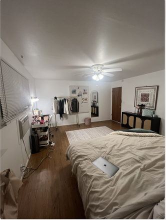 Bedroom - Spring 2025 Sublet, Lots of room & Close to Campus! House