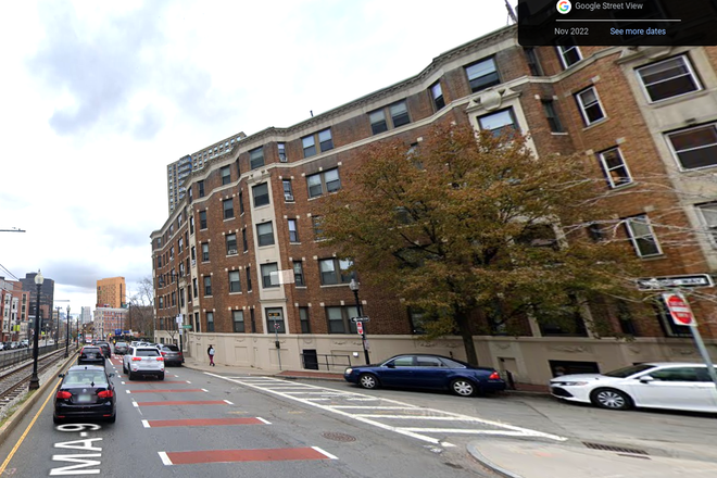 Hub Realty - Spacious studio, close to Longwood Medical Area hospitals and HMS Apartments