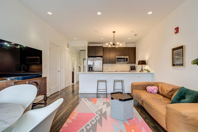 Living Room - 2bd/2b with balcony in boutique condo The Corey