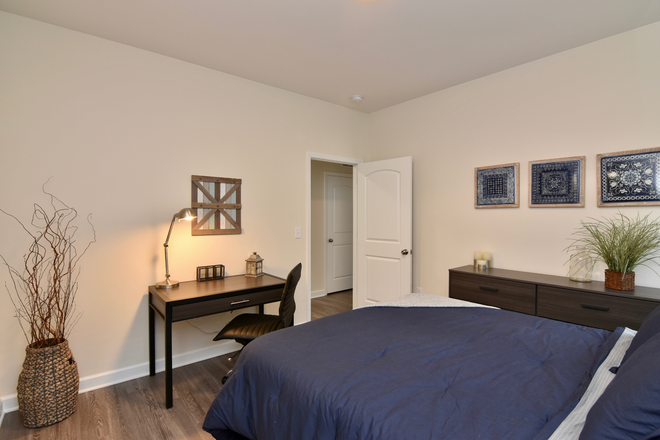 Bedroom - Charlton Farms Luxury Student Homes