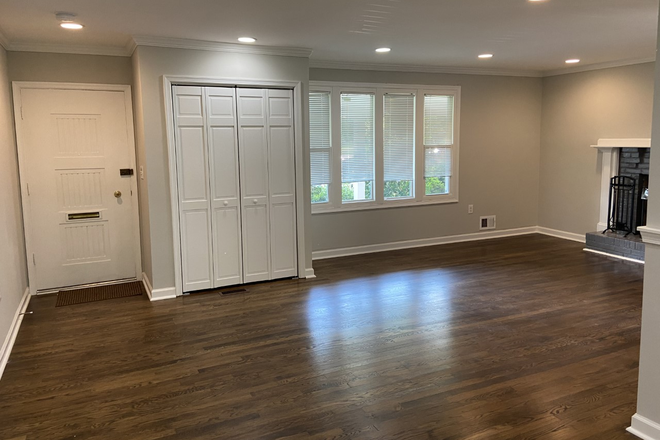 Upstairs Living room - Bedrooms from $650 to $880, fully furnished, utility N WiFi incl, UMD shuttle route, min to campus House