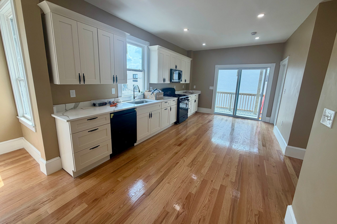 Call NOW for showings! 617-236-8600 - MERIDIAN ST - HUGE NEWLY RENOVATED MULTI-LEVEL 7BR AVAIL *8/1/2026* W/ 2 BATH, PRVT DECK, YARD Apartments