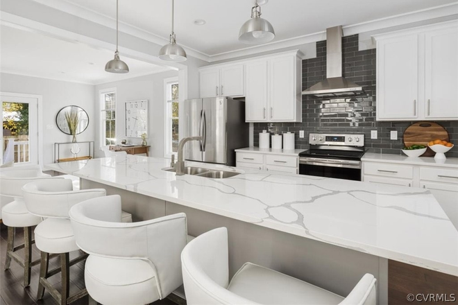 Kitchen - Stunning 3-Bedroom Townhome, 10 Minutes to VCU – Church Hill 3BR/2.5BA