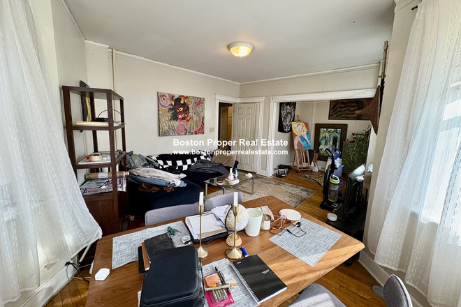 a - 2 bedrooms, beautiful apartment, NO FEES