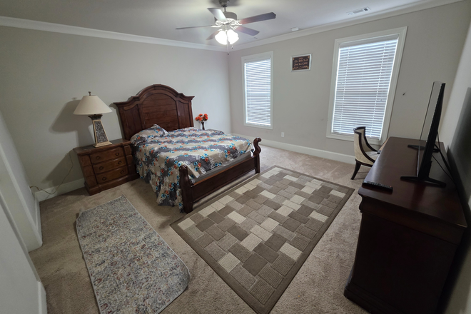 Bedroom 1 - Master Bedroom on Main Floor, Furnished - Private Rooms in Beautiful Home – 5 Minutes from UNG | Utilities Included