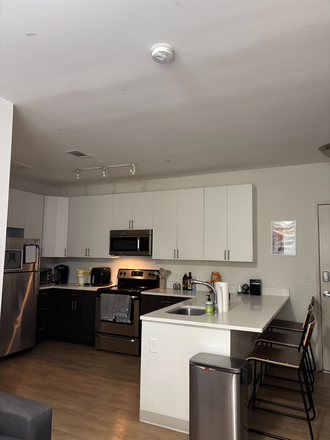 Kitchen - Landmark Apartments