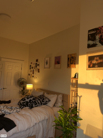 Master Bedroom - Beautiful 4 Bedroom/3.5 Bath (Single Room Subleases Available) Right Next to Campus!