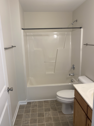 3 Full Baths - This Condo has a lot to offer students- 3 bedrooms each with full baths and walk in closets