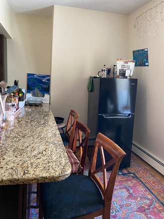 Kitchen - Furnished room available in a nice 4BR/2BA apartment