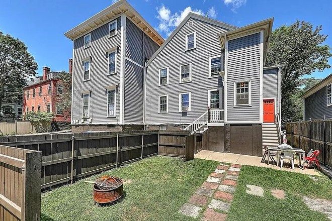 Street View - 17 Thayer St, Unit 1 Triplex