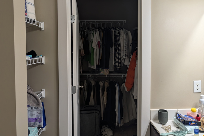 Walk-in Closet - Female Roommate for 2026-2027! 2B2.5B at Ivy Towns and Flats Apartments