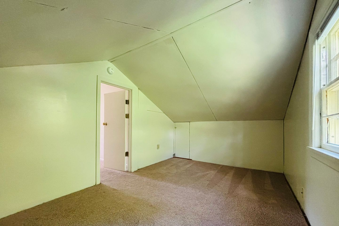  - 3 Bedroom 2 Bathroom house