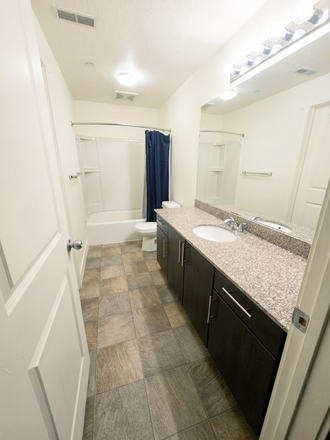 Bathroom - Lease Takeover | 1BR 825 Sq Ft | $1,414 Base Rent | North Salt Lake Apartments