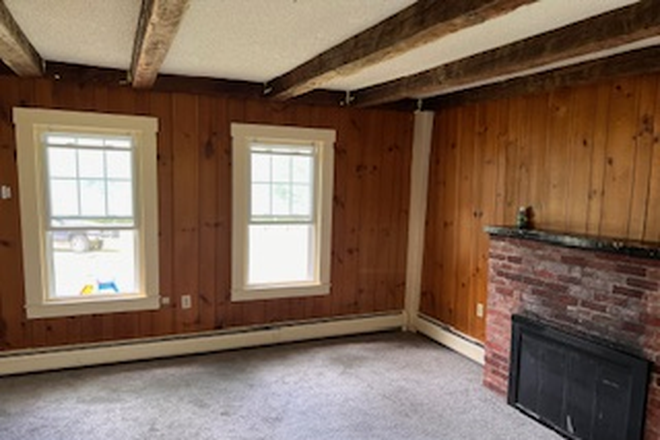 studio3 - Studio with full kitchen and bath - Utilities included! Apartments