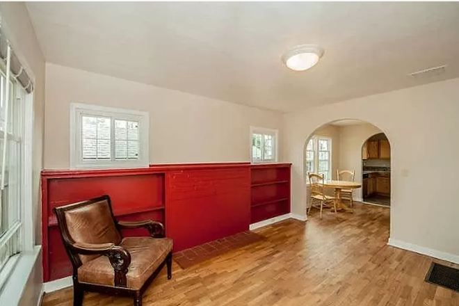 Living Room - 864 20th Street - Housing Next to CU Boulder Campus