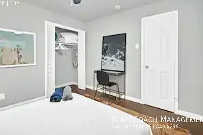 bedroom - Sublease on Dryden Rd for Spring 2026 Apartments