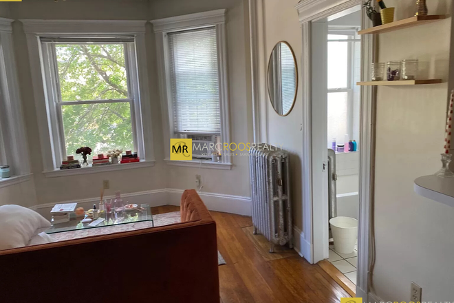 Bedroom-Livingroom - COMMONWEALTH AVE STUDIO. 02/01 PACKARD'S CORNER NO FEE Apartments