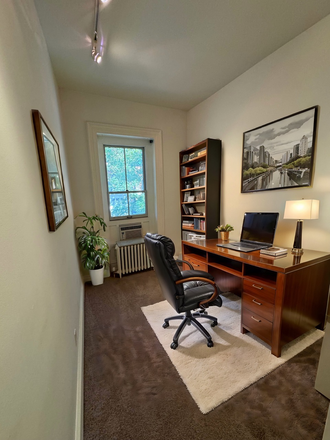 Bedroom 1 - 3404 Hamilton Street Apartments