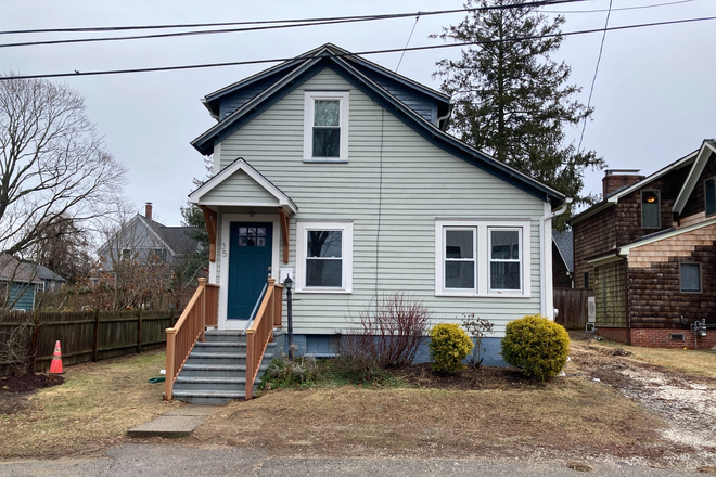 exterior - Barrington small house for rent