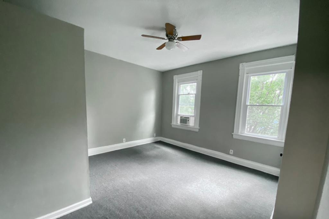 front bedroom - 2 bedroom apartment, walk to campus in under 5 minutes! Avail. August 2026