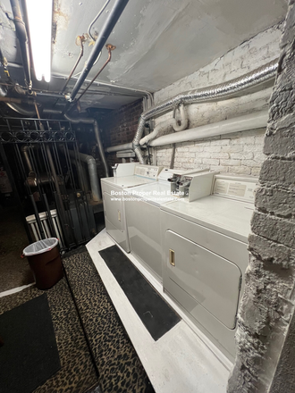 a - Right by Back Bay Station Apartments