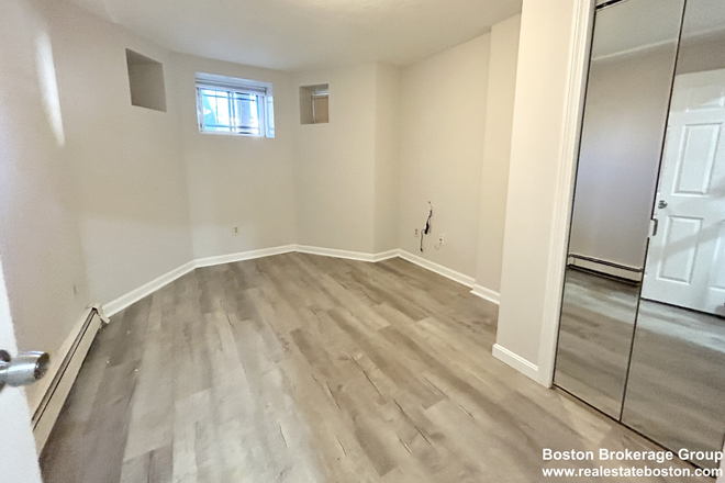 room - 3 Bedroom Apartment | Fully Applianced Kitchen | Open Concept Living