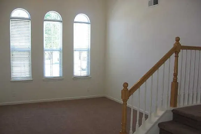 Living Room - ONE BEDROOM AVAILABLE MAY 20TH, OTHERS SOON, in 5 BR, 3 full Bath, House Near UC.