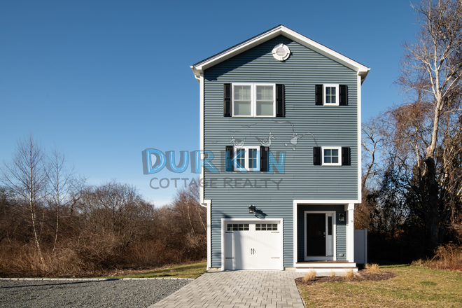 Exterior - Everything Included! Deluxe 3 Bed Private House