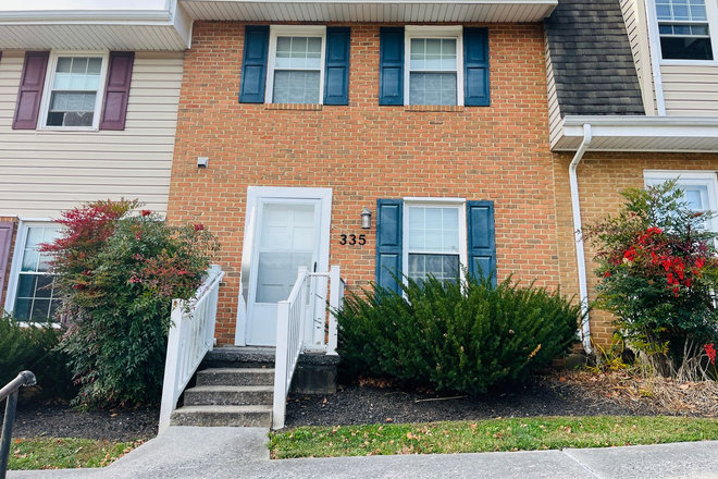 Photo - 2 Bedroom, 1.5 Bath Townhouse