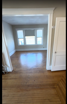 Livingroom 2 - NO FEE - Owner Listing Modern 4 Bed + Office with Loft Space  2 full bath  - Near Tufts Universit