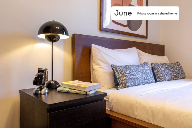 Photo - Private bedroom in 3 bed/1 bath Home