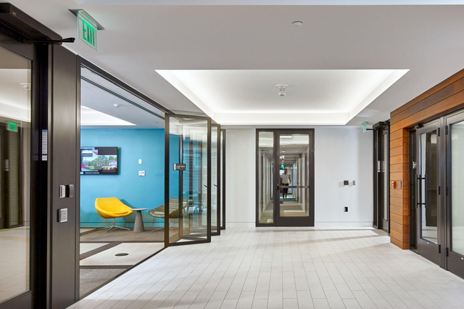 Building Entrance - Open Campus View Apartment SFP
