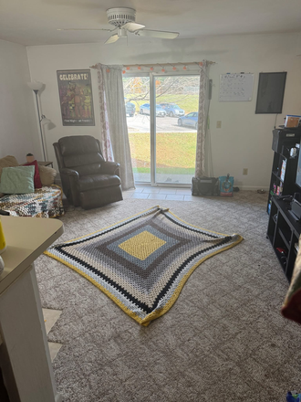 Living Room - Hunters Ridge Apartment (1470 Seneca Drive Apt A)