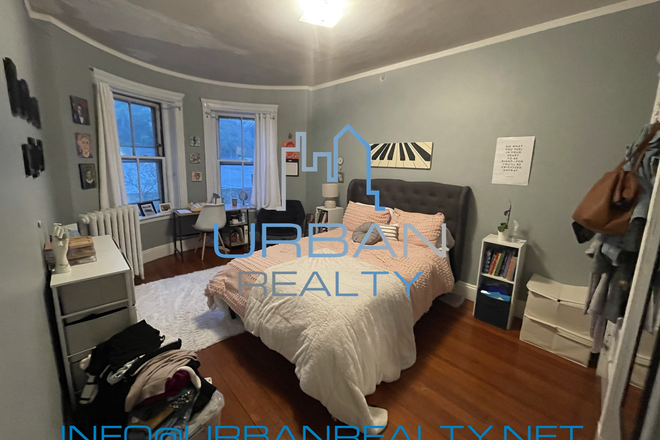 BEDROOM - **SEP 1/2025 ** LARGE 4 BED 1 AND 1/2 BATH IN PERFECT CLEVELAND CIRCLE** UPDATED KITCHEN Apartments