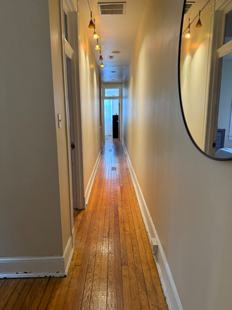 hallway - 5 Unit Property Available For Undergrads and Grad Students Townhome