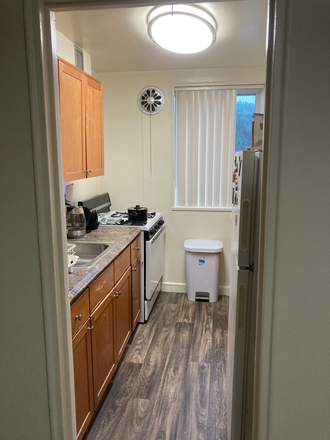 Kitchen - Graduate Hills Apartments, Extra Bedroom, Super Close to Campus