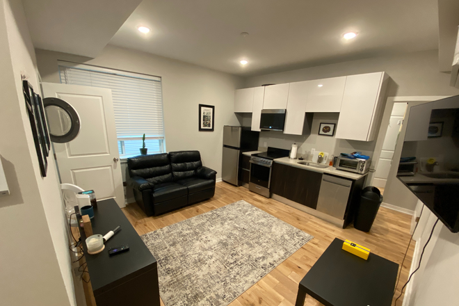 Living room 05 - 2235 N. Broad St. Apartments