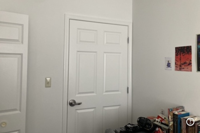 Bedroom door area - South Campus Commons 7 Apartments