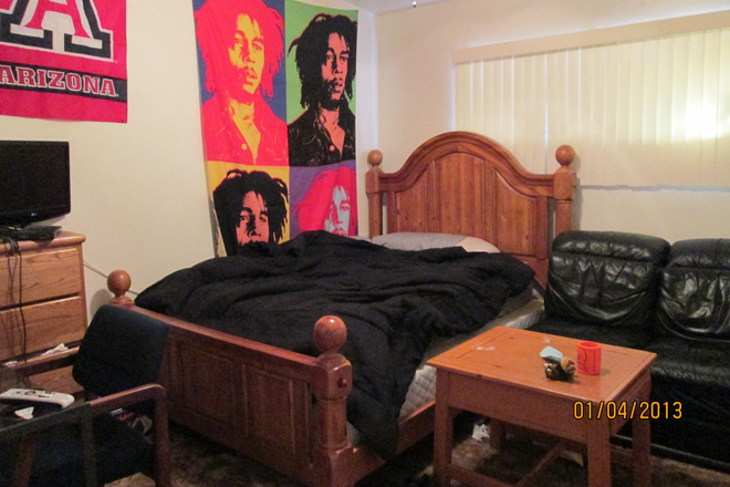 Bedroom - Large Great Room and 6 Bedrooms!! House