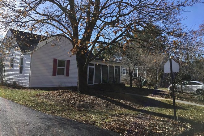 House - Rooms close to campus for international scholars House