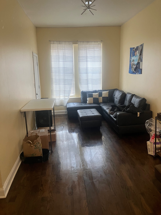 Living Room - 830 S. Miller/ 4 Bedroom, 2 Bath Awesome Apartment