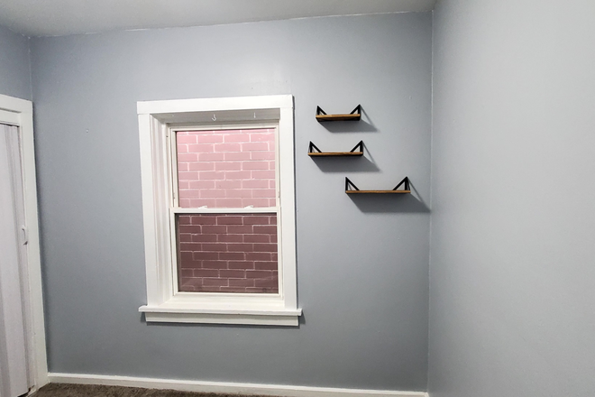 Bedroom 1 - Looking for 2 roommates for our 3 bed 1 bath apartment. $670.65 per month Per Head
