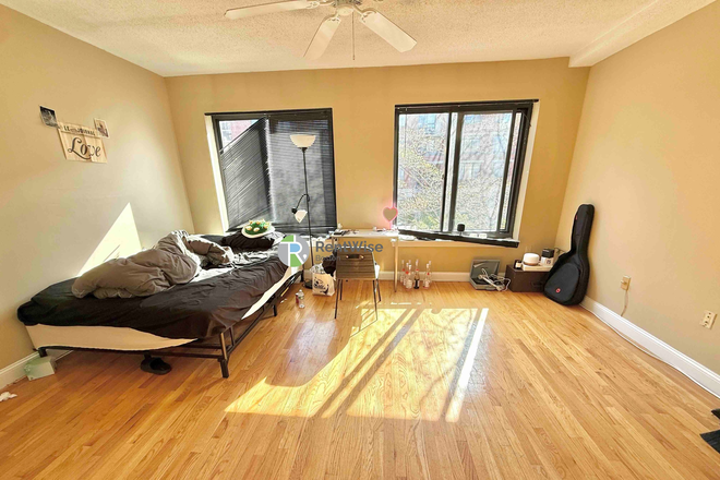 Bedroom - AVAIL 9/1! Luxury Condos in Allston. W/D in unit. Closed to MBTA/Bus Routes. NO FEE & NO SEC